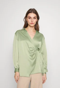 Darsha Waves - Blouse - Sage Green