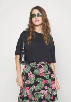 Pieces Petite Pcnya Skirt - A-Line Skirt - Loden Frost/Palms -Esprid Shop 0405fe0b99bf4e4c960aa74e4011155a scaled