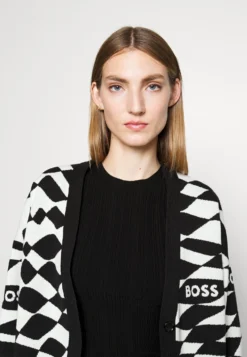 Boss Falentissa - Cardigan - Open Miscellaneous -Esprid Shop 05ac4688bfd44d0dad78151eb5de16f8 scaled