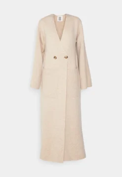 By Malene Birger Carlyn - Cardigan - Twill Beige -Esprid Shop 0a8972aa73b04fc188c5e76032477581 scaled