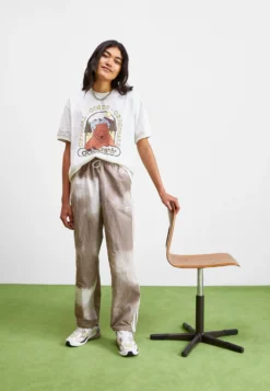 Esprid Shop -Esprid Shop 0d2fc521c4844a5ab69f1c9233569068 scaled