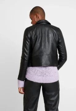 Selected Femme Slfkatie Noos B - Leather Jacket - Black -Esprid Shop 1157d5f4737d45aebd9bf17332b5eafb scaled