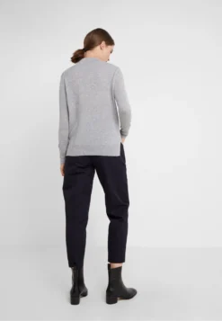Mockneck - Jumper - Light Grey -Esprid Shop 1b8d05ba7db84e839e0fd93aebbf8b5f scaled