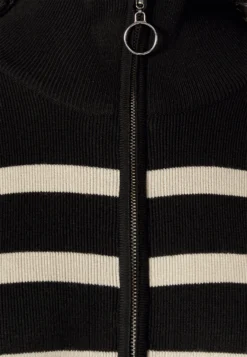 Objester- Jumper - Black -Esprid Shop 25ff764f5fcb4b3eb010c63c9b8b7978 scaled