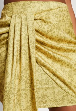 In The Style Leopard Print Wrap Front Skirt - Mini Skirt - Gold -Esprid Shop 311454802d2941f1a41615ed738e294c scaled