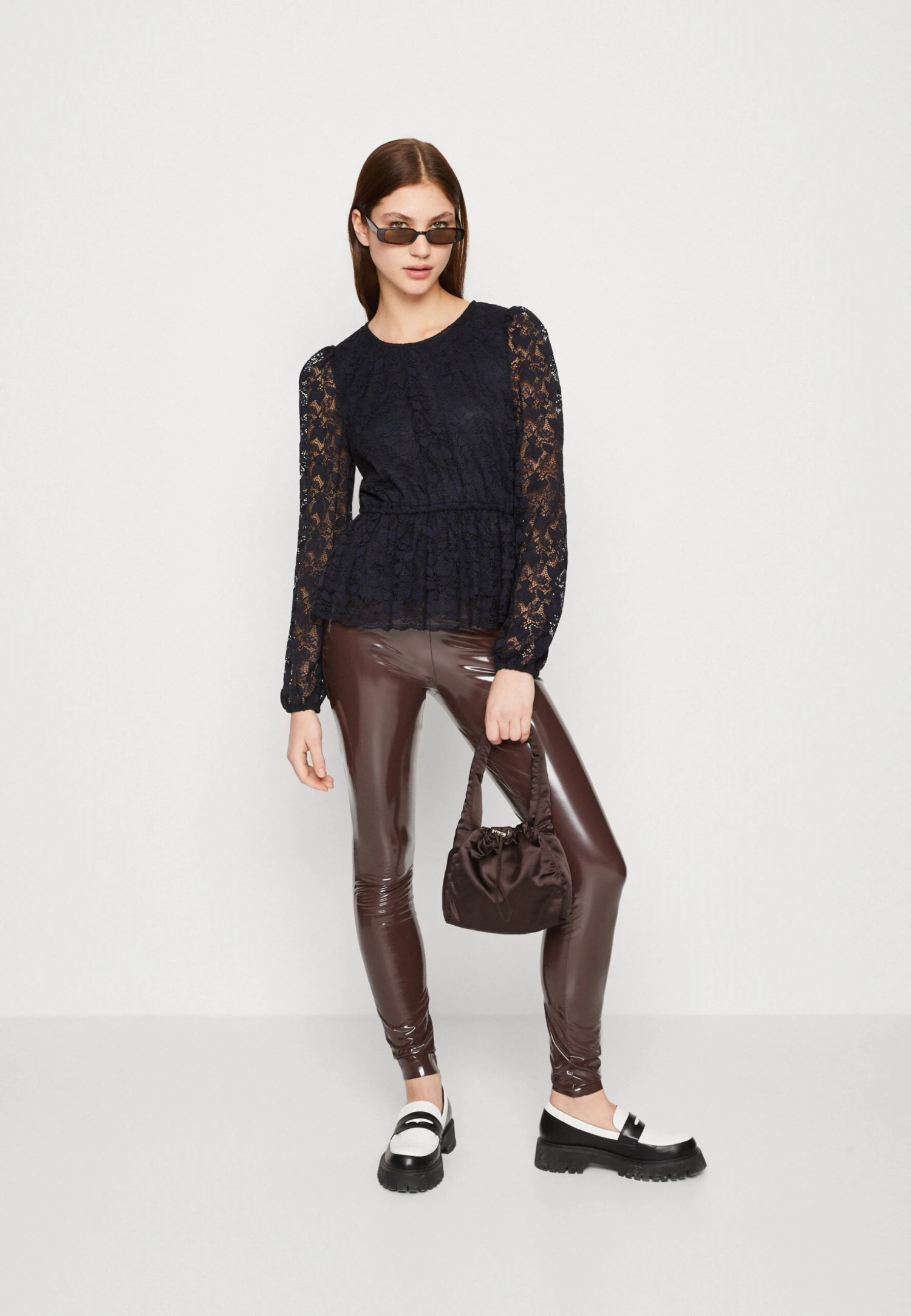 ONLY Onlann Dar - Blouse 2 ONLY Onlann Dar - Blouse - Image 2