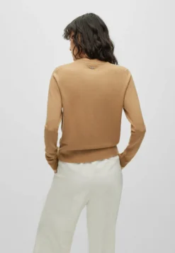 Boss Fadenasi - Cardigan -Esprid Shop 3498a6cc27e84d4890c3826a757f0ce1 scaled