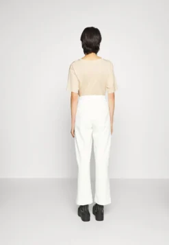 Libertine-Libertine Exist - Trousers - White -Esprid Shop 3777b7466bcc41a48aa59914f98f084c scaled