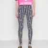 LOVE MOSCHINO Leggings - Trousers - White
