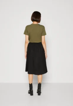 Tom Tailor Skirt Midi - A-Line Skirt 8 Tom Tailor Skirt Midi - A-Line Skirt -Esprid Shop 449f46d596374d0a894e1273cdd29f95 scaled