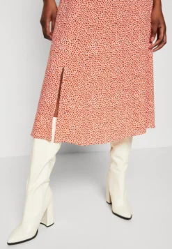 ESPRIT Skirt - A-Line Skirt -Esprid Shop 47f5d3a1a8be4bd7b887892956de4d23 scaled