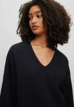 Boss C Fondianan - Jumper -Esprid Shop 4a51a2cf48d24b7782d87bcb044d1774 scaled