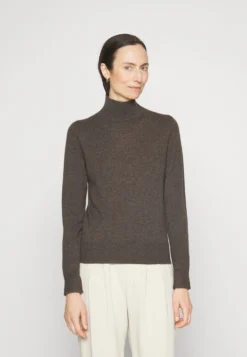 Simple High Neck- Jumper - Cocoa Brown