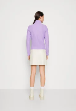 COLOURFUL REBEL Doutse - Jumper - Light Lilac -Esprid Shop 5602242b226c41e09c20fe416e33157f scaled