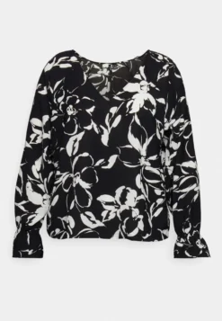 Vero Moda Curve Vmpolliana V-Neck Top- Blouse - Black/Polliana