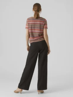 Vero Moda Vmdicte Ss V-Neck Top Jrs - Blouse - Bittersweet/Bon Bon + Navy B + Snow W + Etc -Esprid Shop 65cf72c6d29149cdab8c176771e1f780