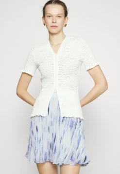 DKNY Pull On Prnt Skirt - Mini Skirt -Esprid Shop 68b9947825f14d0fb08a9ae0d86bac27 scaled