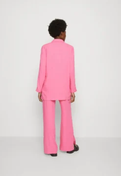 FREEQUENT Luigi - Blazer -Esprid Shop 6bb5495a2bd34659930337c4f13ff1b7 scaled