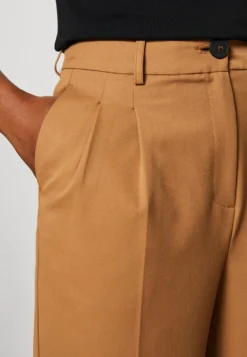 Dodo Ancle Pant - Trousers -Esprid Shop 6d51c72ffeb14a5994ebf8bd2f924dc7 scaled