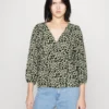 ONLY Onlmasumi Wrap - Blouse - Agave Green/Black