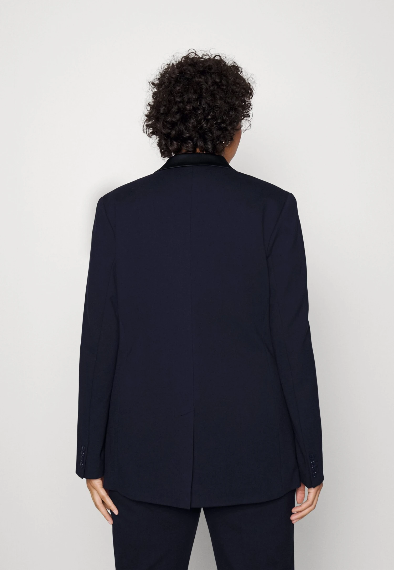 Blazer - Blazer 3 Blazer - Blazer - Image 3