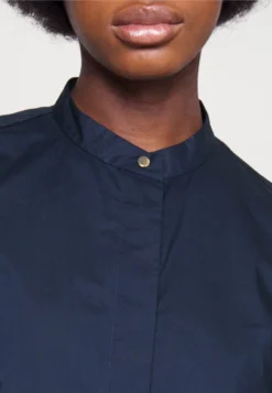 Marimekko Galsa Solid - Blouse - Dark Blue -Esprid Shop 6ed067a13b6847309849f7109aceea3f scaled