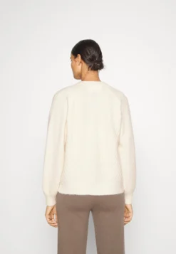 Selected Femme Slfsif Sisse Cardigan - Cardigan - Birch -Esprid Shop 704778890edd418c8fbe3c5231f35c01 scaled