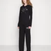 LOVE MOSCHINO Tracksuit - Black