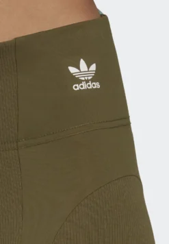 Adidas Originals Always Original Two-In-One - Leggings - Trousers - Focus Olive -Esprid Shop 760fc738f385456da1903f82ee461207 scaled