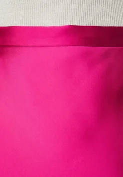 Boss Vinarea - Maxi Skirt -Esprid Shop 796e46f3d3f24c95b2a141e0ac46c655 scaled