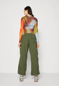 BDG Urban Outfitters Baggy Tech Pant - Trousers -Esprid Shop 80d8751aca484e2c9a2be8956dd1249a scaled