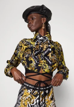 Print Logo Couture - Blouse - Black/Gold -Esprid Shop 850afd5aeeb74e70bf5e4e936b49650e scaled