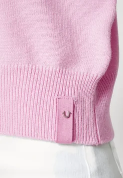 True Religion Cut Out Sweater Powder - Jumper - Lilac -Esprid Shop 8603e4a890e843ec91881dde11539ded scaled