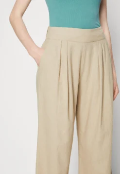 Abercrombie & Fitch Pleated Ultra Wide Leg - Trousers - Cobblestone -Esprid Shop 860a9d285def4617ab3636ad5b025ca1 scaled