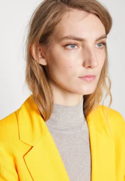 Patrizia Pepe Giacca Jacket - Blazer - Juicy Orange -Esprid Shop 87d9e4cf5b004686ba2920d568e8640a scaled