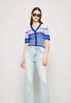 MORGAN Raya - Cardigan -Esprid Shop 91e9e403bd5d4e0f9a270ed09be12a05 scaled