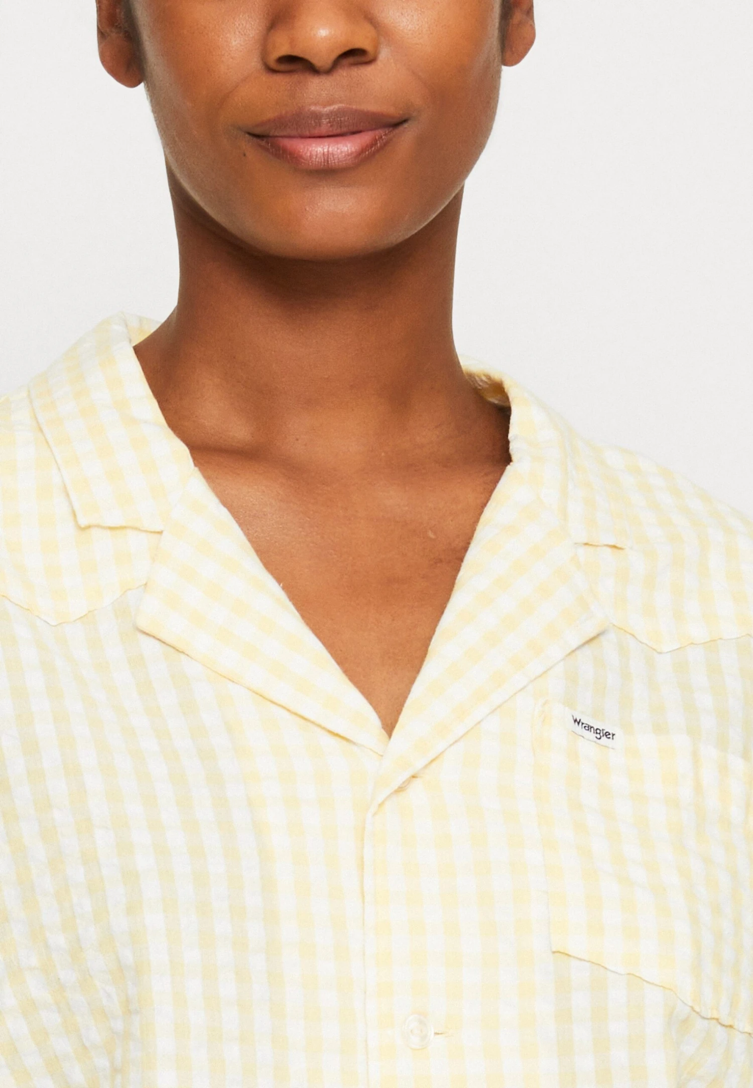 Wrangler Tie Resort Shirt - Button-Down Blouse - Pale Banana 6 Wrangler Tie Resort Shirt - Button-Down Blouse - Pale Banana - Image 6