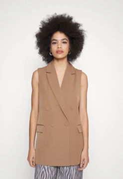 Yasloui Waistcoat - Waistcoat - Otter