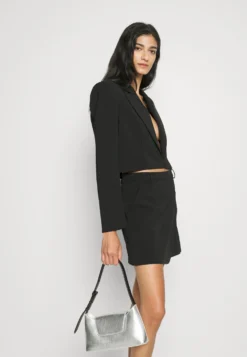 Patrizia Pepe Giacca Jacket - Blazer - Nero -Esprid Shop 9db8d26d51644a0eab324f86d80e26c0 scaled