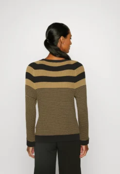 ESPRIT Jumper - Khaki Beige -Esprid Shop 9f950d2118a64a9eba2d0f443bbff236 scaled
