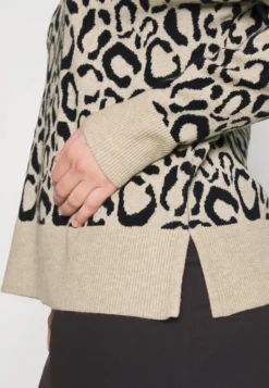 V Neck Top- Jumper - Natural Melange/Black -Esprid Shop a02dbd6e1d834de0b5e50c3792495b19 scaled