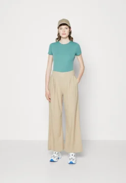 Esprid Shop -Esprid Shop a066c80787af4cbc9362c997020b36f4 scaled