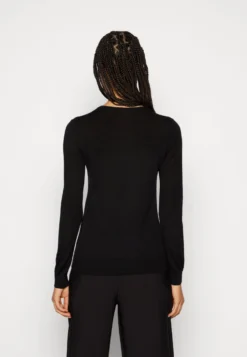 Calvin Klein Extra Fine Crew Sweater - Jumper -Esprid Shop a2910f3d722e4526a2f1c4fe4f2004ea scaled