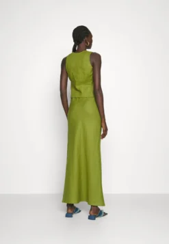 Faithfull The Brand Cataline Skirt - Maxi Skirt - Palm Green -Esprid Shop a52db92b9e534801a3a4519d2308a381 scaled