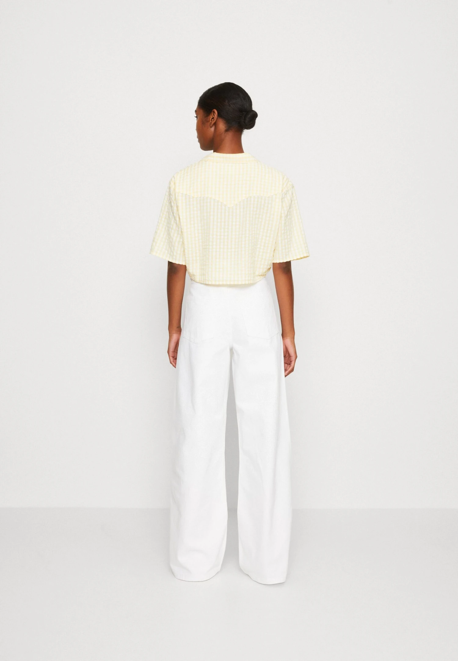 Wrangler Tie Resort Shirt - Button-Down Blouse - Pale Banana 3 Wrangler Tie Resort Shirt - Button-Down Blouse - Pale Banana - Image 3