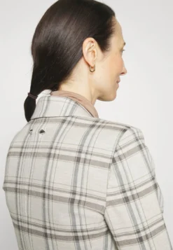 Patrizia Pepe Giacca - Blazer - Mineral Gray -Esprid Shop a939ac12430b4a7fbebfb46809a7a3d0 scaled