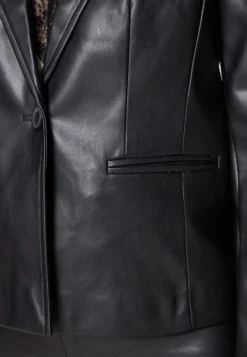 ONLY Onlselma Dionne - Faux Leather Jacket - Black -Esprid Shop aceb35bf6b694fbf9ae3cdebcb62f95a scaled