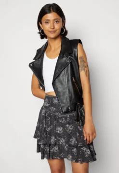 COLOURFUL REBEL Mosh Fantasy Beads Mini Skirt - A-Line Skirt -Esprid Shop ad9650a49bbb48a7848f5ab4cd3d2639 scaled