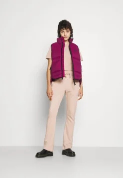 Adidas Originals Open Hem - Tracksuit Bottoms -Esprid Shop ae16e5e413764d2a855f42508ae4b68e scaled