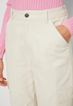 Hollister Co. Uhr Dad Pant - Cargo Trousers - Rainy Day -Esprid Shop ae6628d7a7044474a19f06f35c599413 scaled